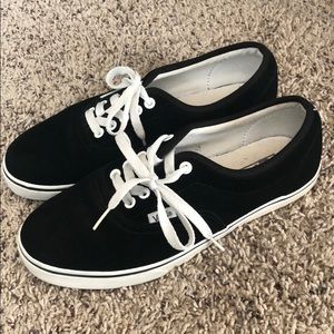 Vans Authentic Black Suede